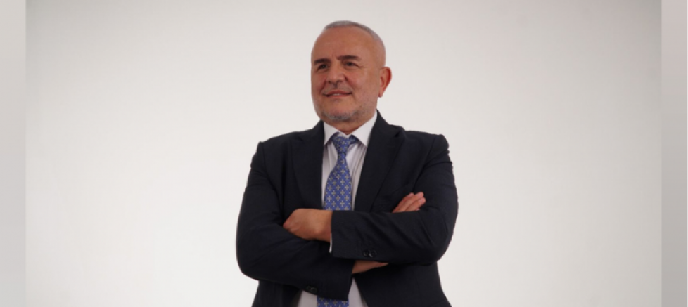 Ali Karakurt: 