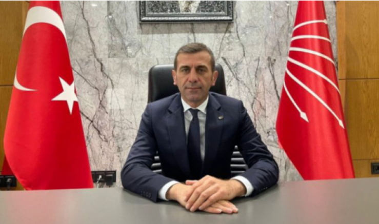 CHP Sakarya İl Başkanı Oğuz Can Curoğlu: “1 Mayıs, Üretim Gücünün Emeğe Dönmesi Gerektiğini Hatırlatan Gündür” - GÜNDEM - İnternetin Ajansı