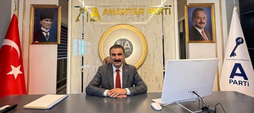 Gür Arslanyıkar: Anahtar Parti İki Yılda Güçlü Bir Teşkilat Ve Saha İradesi Ortaya Koydu - GÜNDEM - İnternetin Ajansı