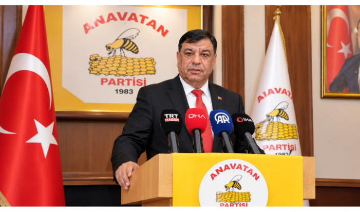 Halil Aslan: Siyaset Makamda Değil, Milletin Gönlünde Yapılır - GÜNDEM - İnternetin Ajansı