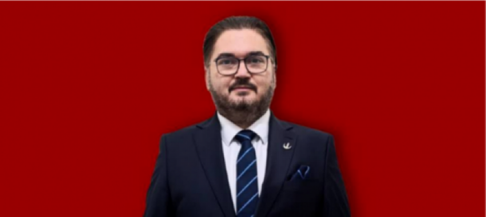 İbrahim Üstündağ: “Gençler Evlerine Kapanıyor, Türkiye Büyük Bir Beyin Göçüyle Karşı Karşıya” - GÜNDEM - İnternetin Ajansı