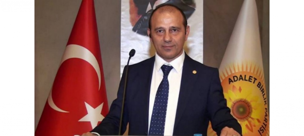 İrfan Uzun: Türkiye Vakit Kaybetmeden Erken Seçime Gitmelidir - GÜNDEM - İnternetin Ajansı